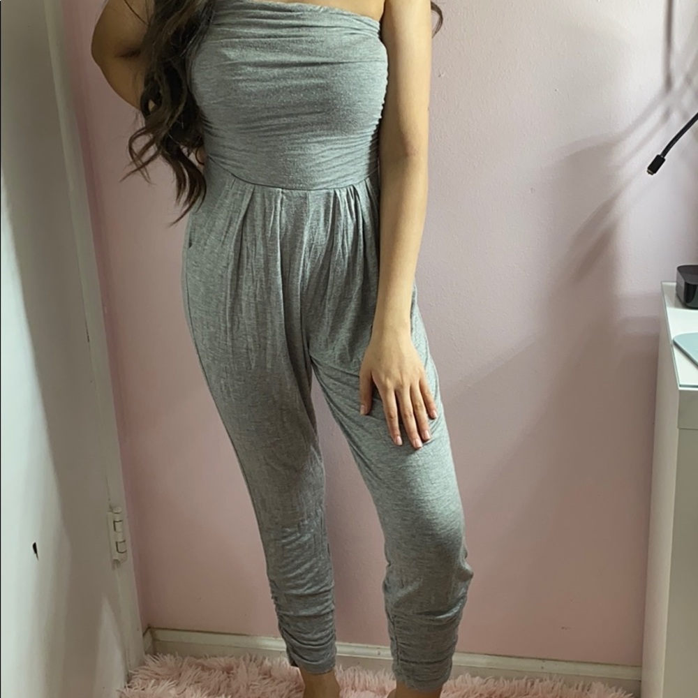 ✨Gray Romper✨
